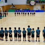 第45回オーイング杯の試合前に整列する粟野男子チーム